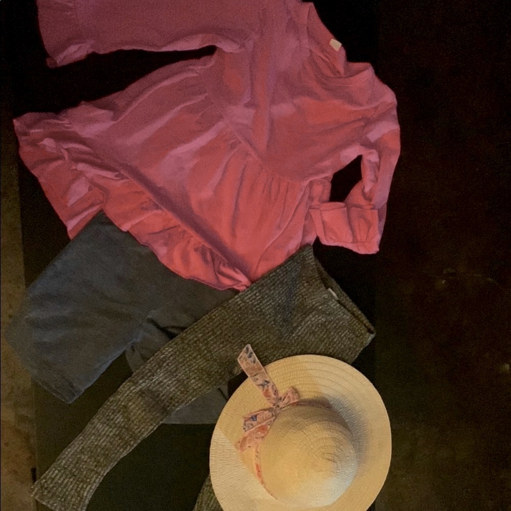 Bundle of 4 Pink Ruffle Blouse with Gray Leggings and gray shorts plus Straw Hat